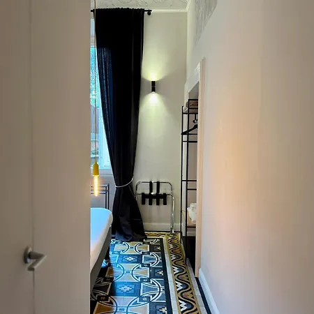 Nazionale Guest house 4*
